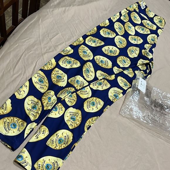 Brand new Lularoe leggings. Stretchy and super soft. - Picture 4 of 7